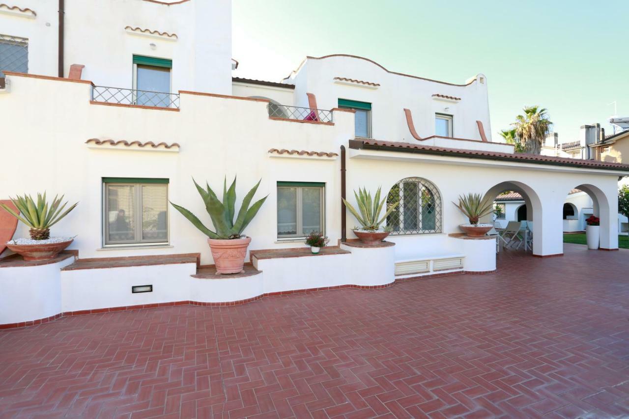 L'Ippocampo Guest House Сабаудиа Екстериор снимка