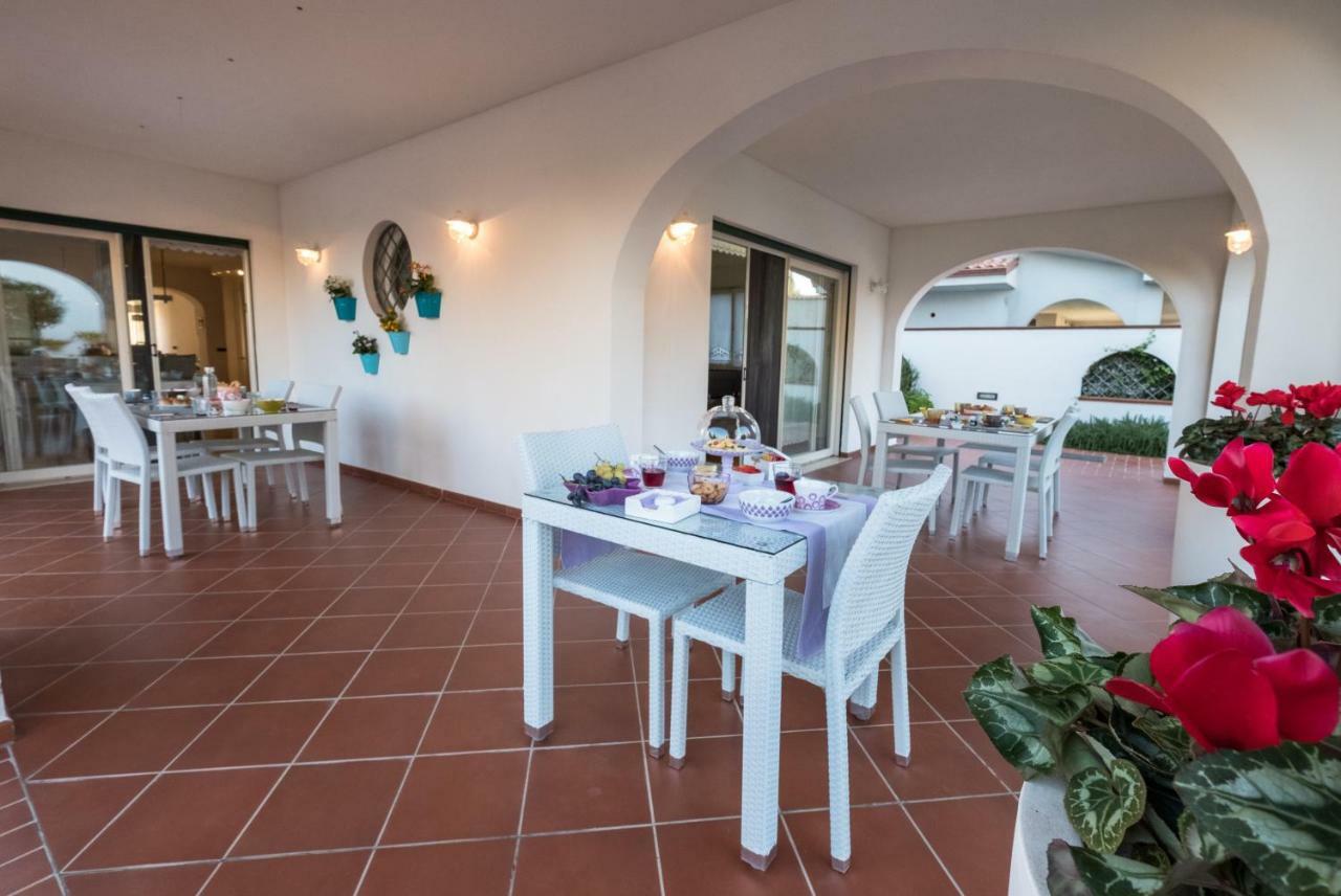 L'Ippocampo Guest House Сабаудиа Екстериор снимка