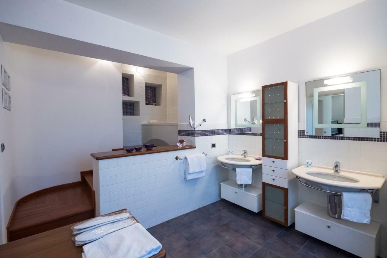 L'Ippocampo Guest House Сабаудиа Екстериор снимка