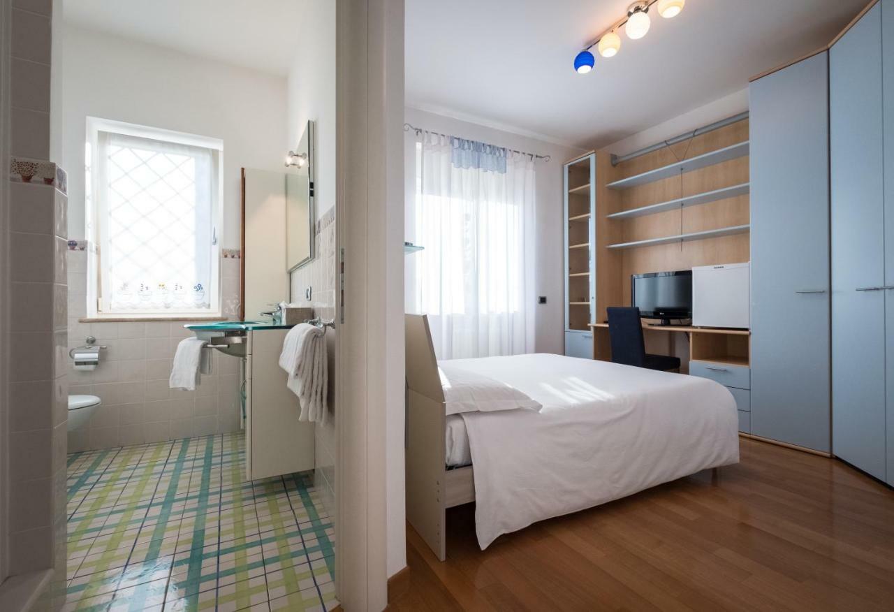 L'Ippocampo Guest House Сабаудиа Екстериор снимка