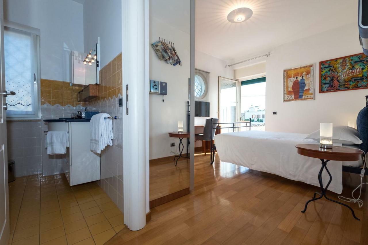L'Ippocampo Guest House Сабаудиа Екстериор снимка